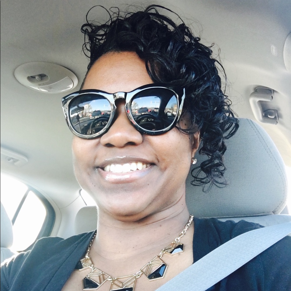 Meet your Posher, Gwen